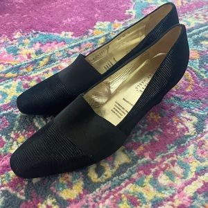 Ron White All Day Heels Black Closed Toe Wedges